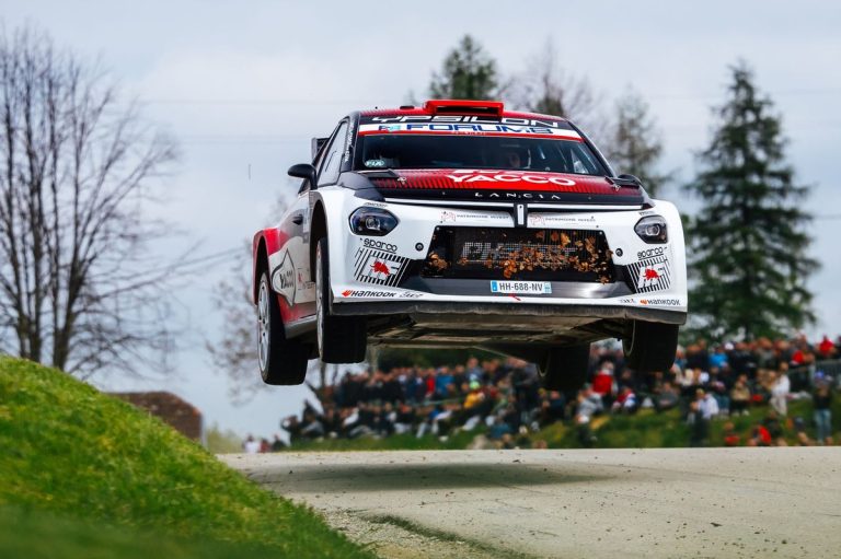 Lancia s’impose à nouveau en WRC2 après 33 ans