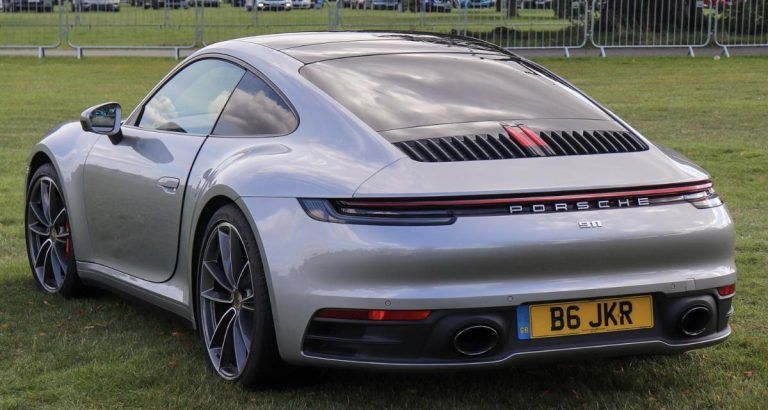 Porsche 911 : le leasing tourne au cauchemar, 27 000 € d’amende