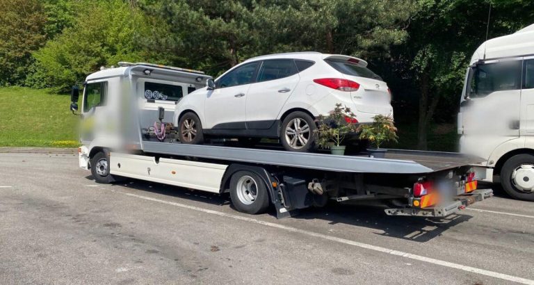 A16 : Vitesse folle, alcool et cannabis, le trio infernal d’un chauffard