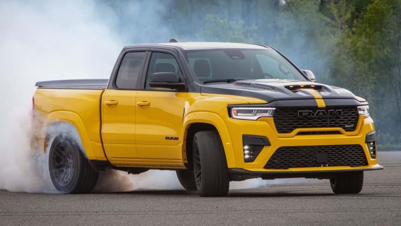 Ram Rumble Bee : le pick-up fait sa piste de dragster