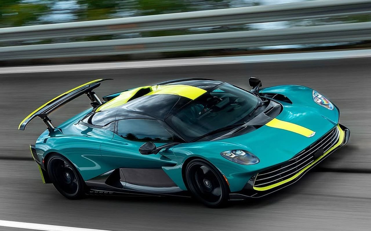 Aston Martin Valhalla: 1,000 HP Hypercar Delivers Thrills on Track