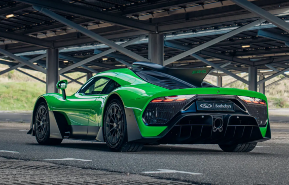 Mercedes-AMG One z F1 na sprzedaż. Niemal nowy egzemplarz z rekordowo niskim przebiegiem