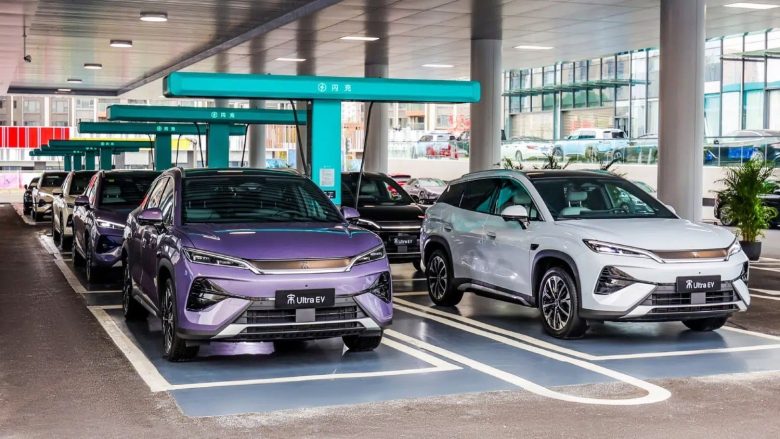 BYD couvre les accidents de conduite autonome : une garantie d’un an qui pose question