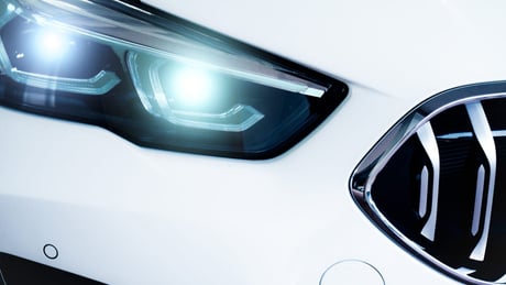 Huawei turns its xPixel headlights into a cabin-style display image 6