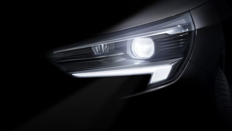 Huawei turns its xPixel headlights into a cabin-style display image 5