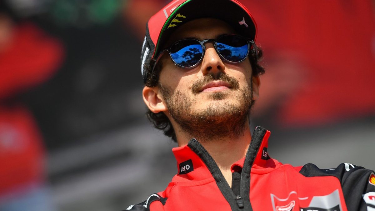 MotoGP : Bagnaia dénonce un asphalte « désastreux » et l’indiscipline des pilotes