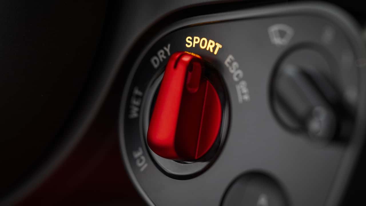Ferrari Luce: Hightech-Luxus im ersten F&uuml;nfsitzer-Elektroauto
