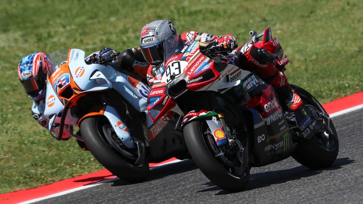 MotoGP : Márquez, le bras en alerte, retrouve le goût du combat