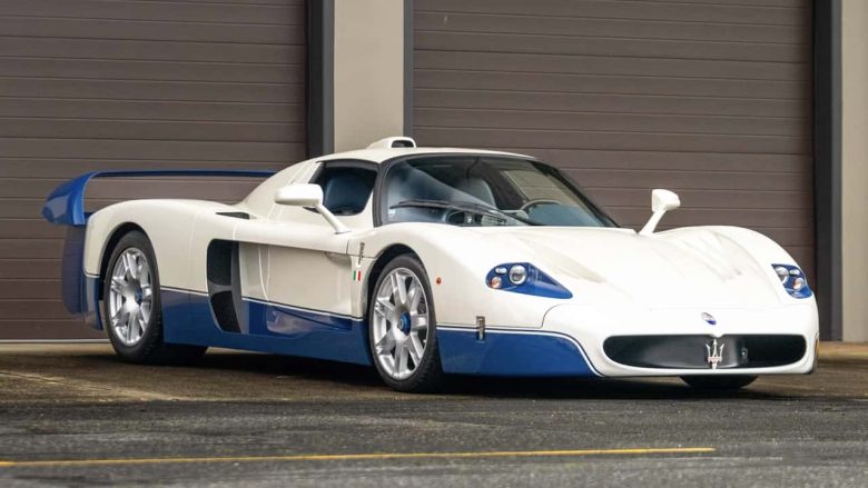 Maserati MC12 : une supercar de 2005 s’arrache à plus de 8 millions d’euros