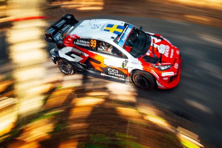 Rallye du Japon : Solberg, trop gourmand, quitte la piste et relance Evans
