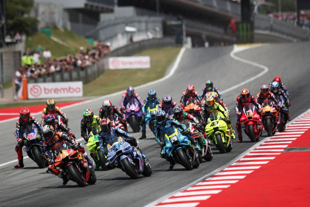 MotoGP Barcelona: Piloten voelen zich machteloos na crashes image 2