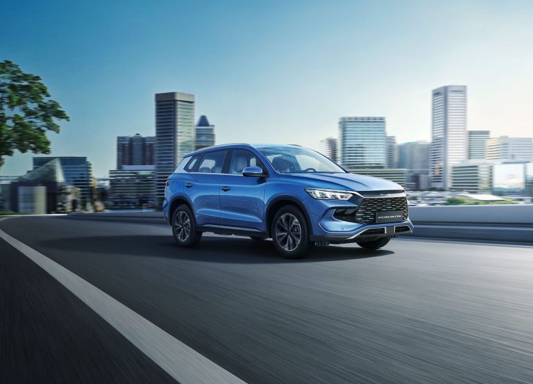 BYD détrône les Français : le champion chinois s’impose sur nos terres