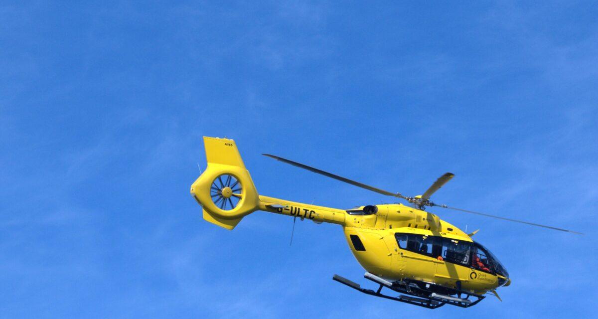 Drame en Dordogne : un motard grièvement blessé après une violente sortie de route