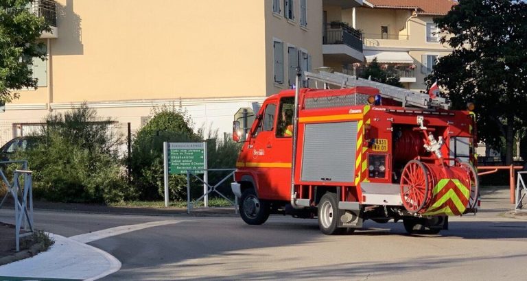 Drame sur la côte varoise : une sortie de route fatale dans la mer