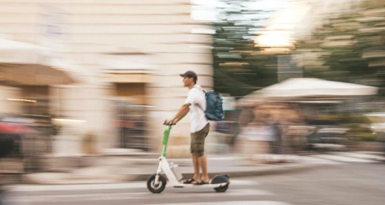 Trottinettes électriques : le casque devient obligatoire dans le Vaucluse dès juillet