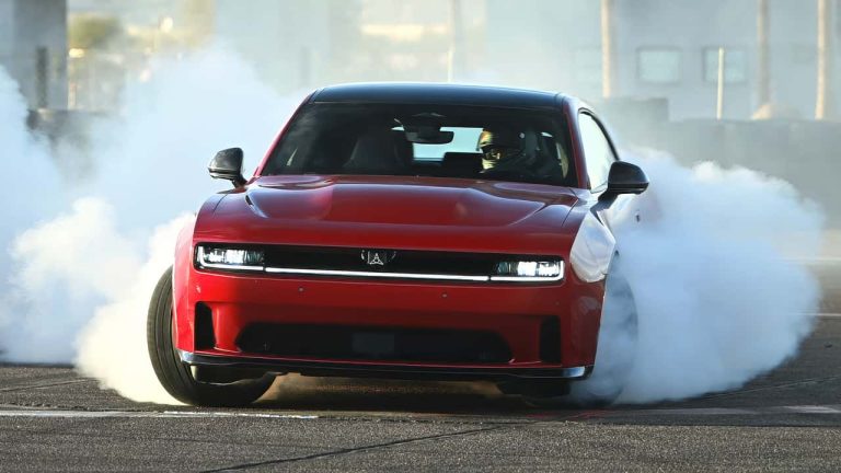 Dodge Charger EV : la facture s’envole, le restylage peine à justifier la hausse