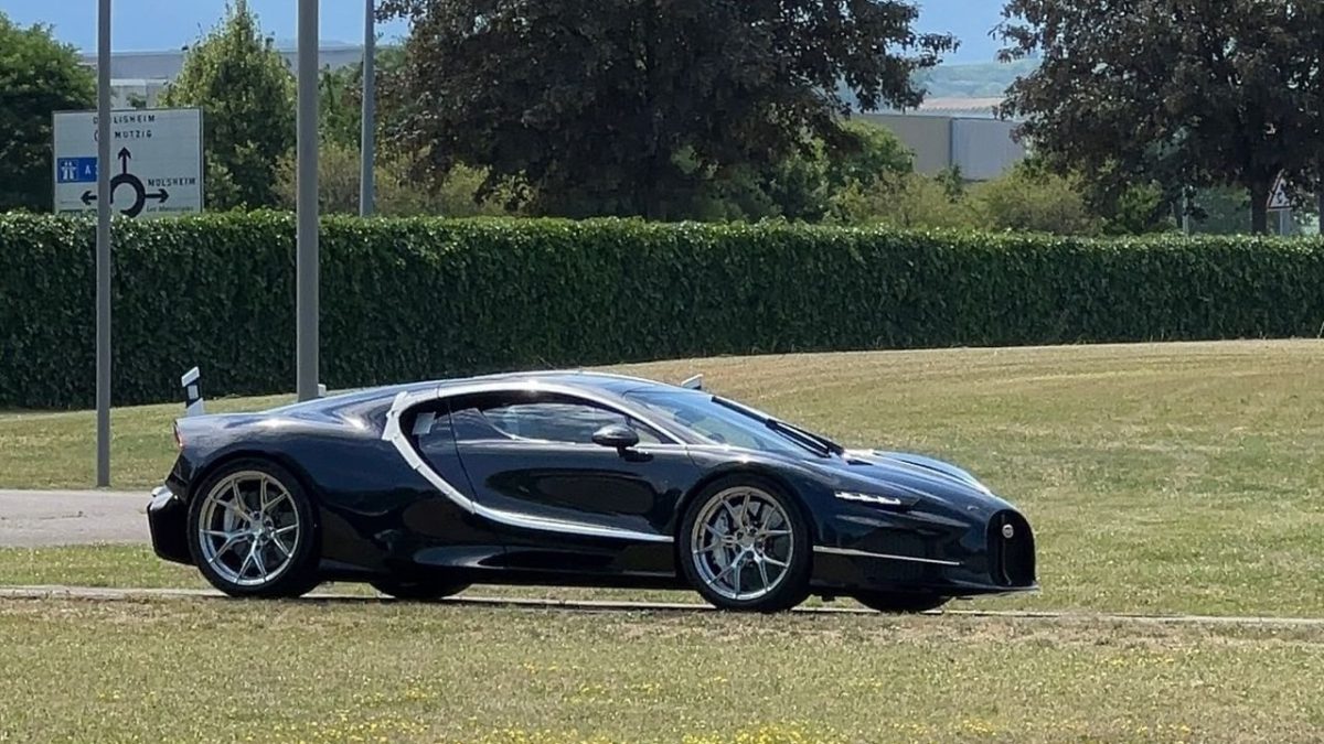 Bugatti Tourbillon : la nouvelle hypercar française se dévoile enfin en version de série