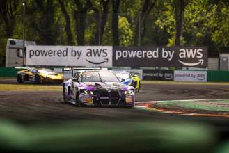 BMW M4 GT3 EVO's pech en veerkracht op Monza image 3