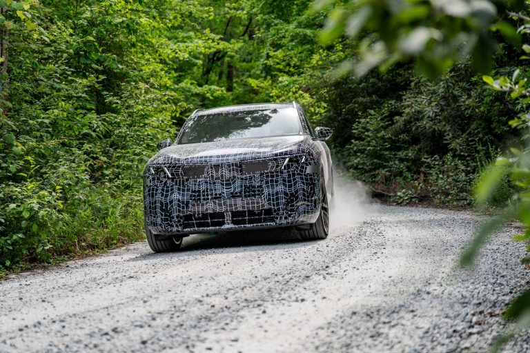 BMW X5 : le SUV premium se démultiplie avant le lancement
