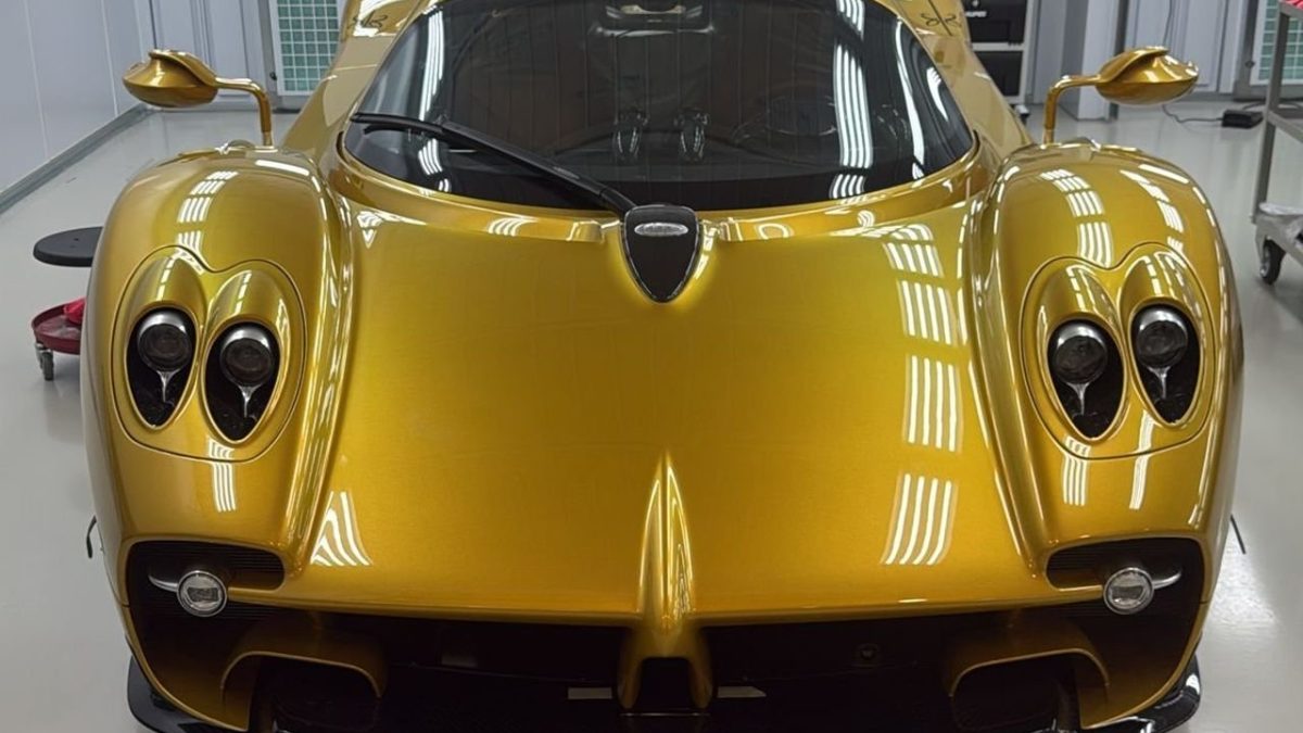 Pagani Utopia : un collector américain y ajoute de la poussière de Lune et de l’Or