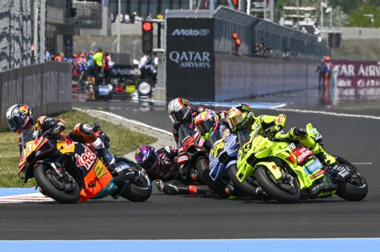 MotoGP : Bezzecchi traîne encore une douleur, mais vise le Mugello