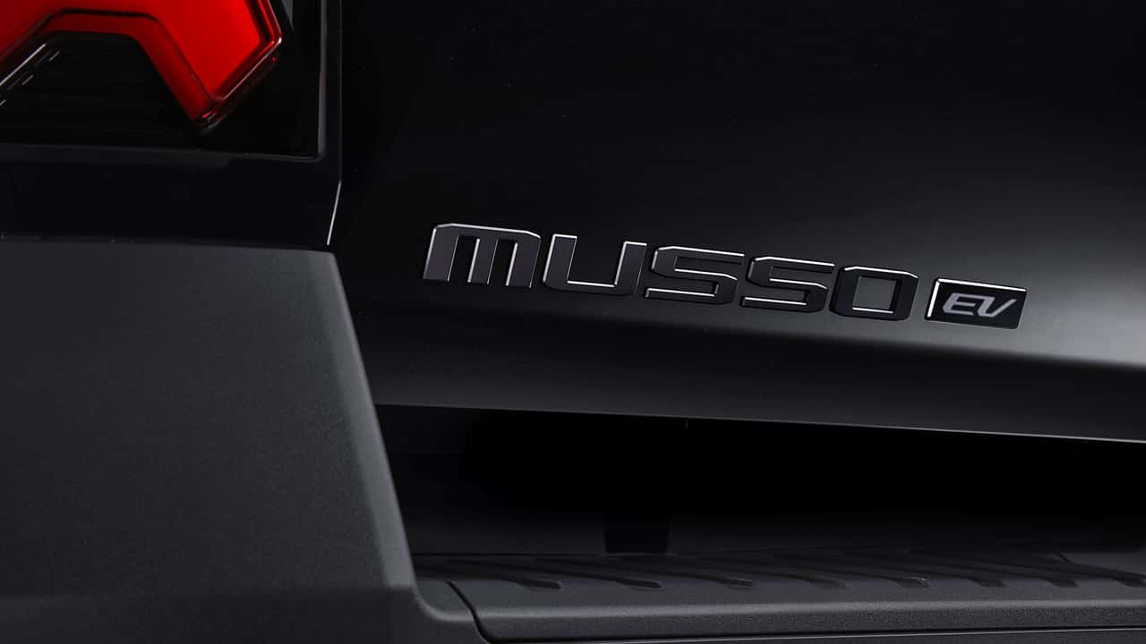 KGM Musso EV (2026) Black Edition
