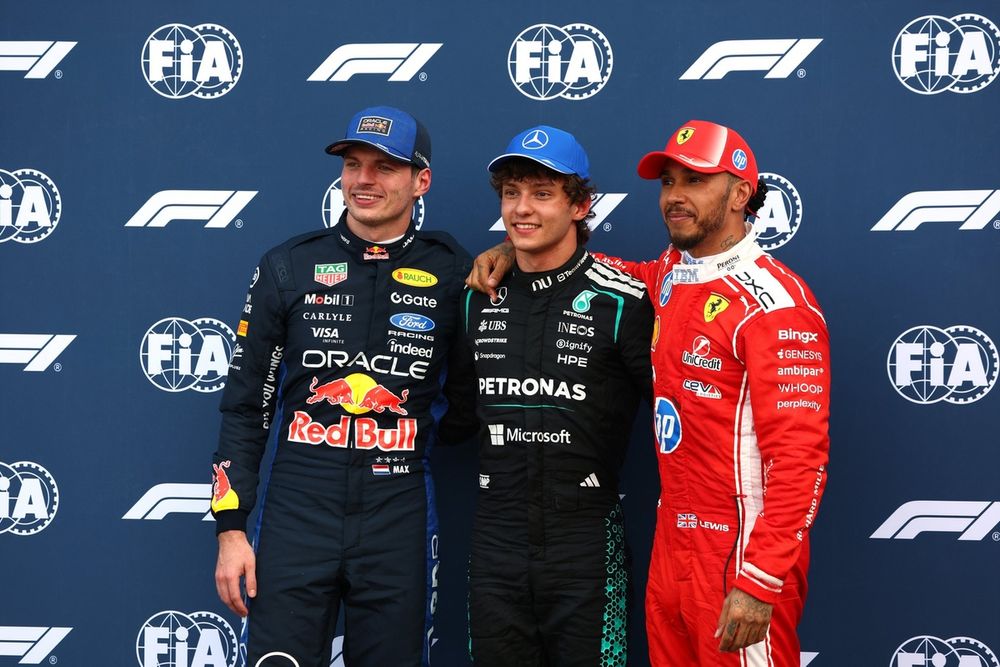 Max Verstappen, Kimi Antonelli et Lewis Hamilton