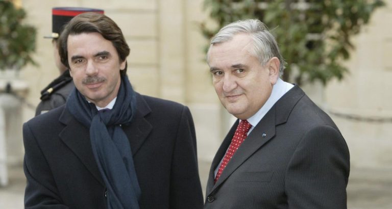 Jean-Pierre Raffarin : accident et polémique autour de sa voiture de fonction