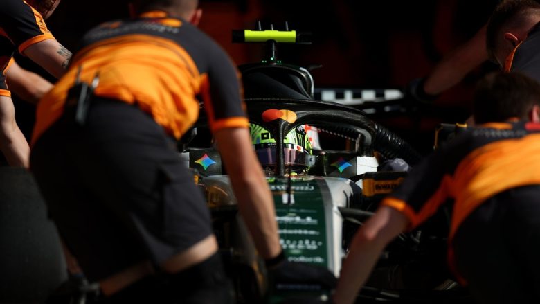 McLaren F1 : les excuses s’épuisent, le retard s’accumule