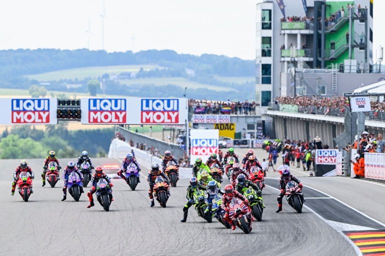 MotoGP : la grille élargie, un pari sécuritaire salué par les pilotes