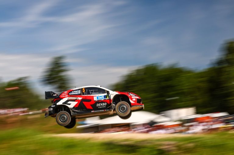 Rallye d’Estonie : Solberg grignote, Pajari respire, Fourmaux sous pression