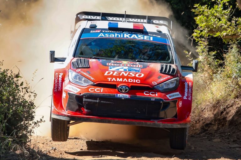 WRC 2026 : Evans creuse l’écart, Ogier et Katsuta en embuscade