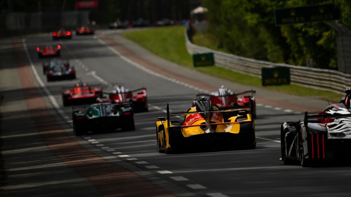 Prodrive lorgne le WEC : un retour en prototype, mais à quel prix ?